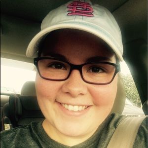 Meet your Posher, Kayla